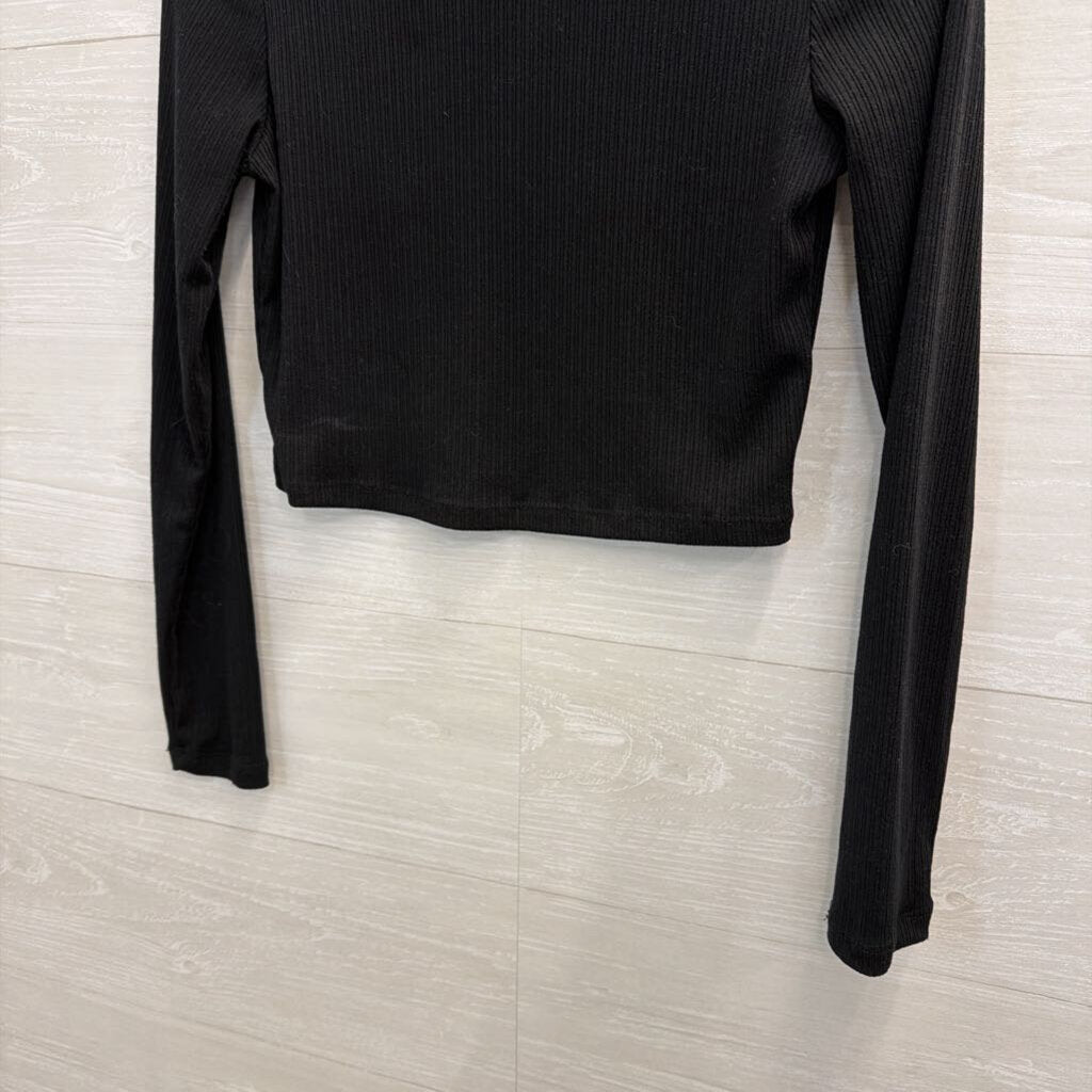 Altar'd State Black Cropped Mock Neck Long Sleeve Top Extra Small