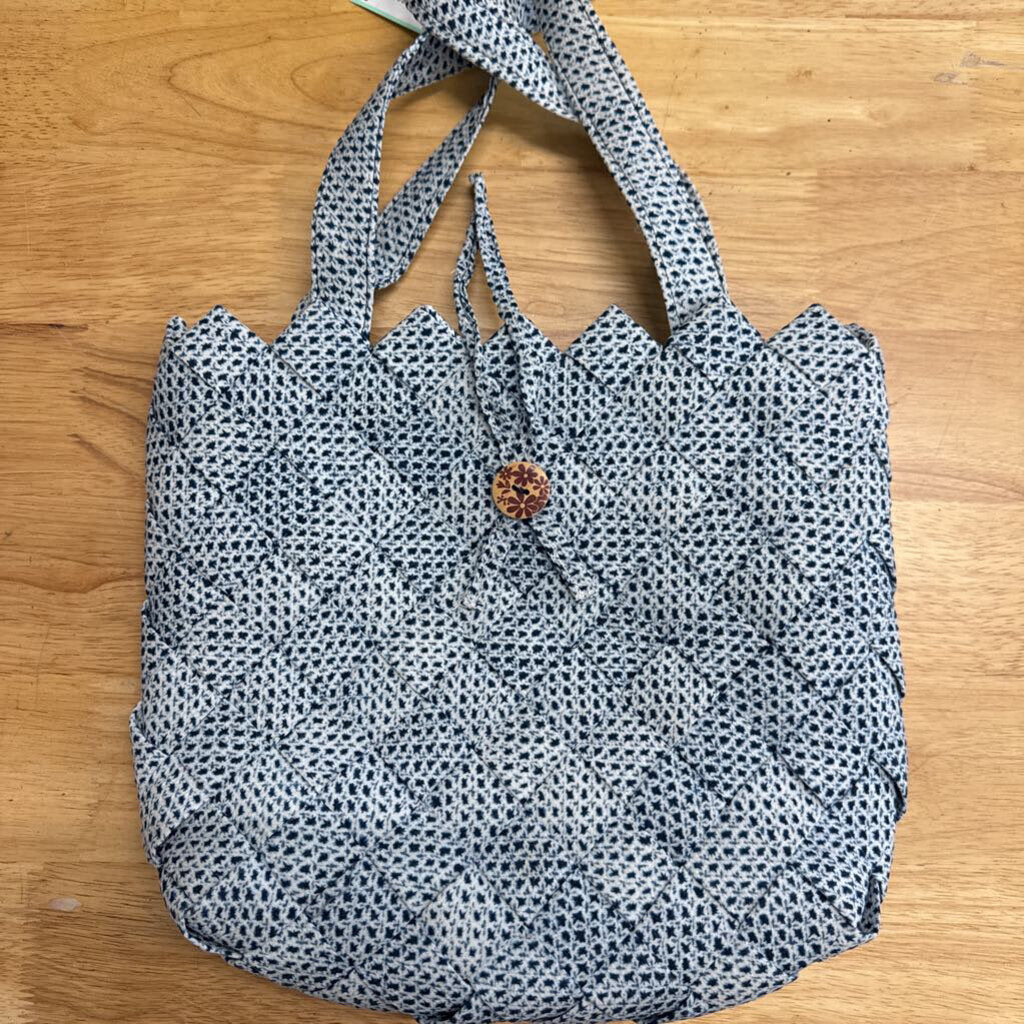 White/ Blue Print Woven Purse