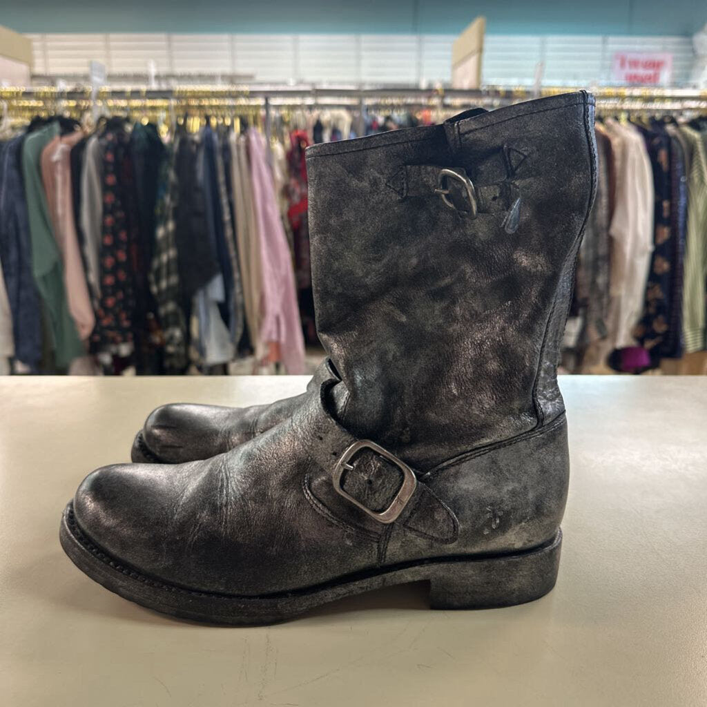Frye Metallic Silver Veronica Short Boots 9