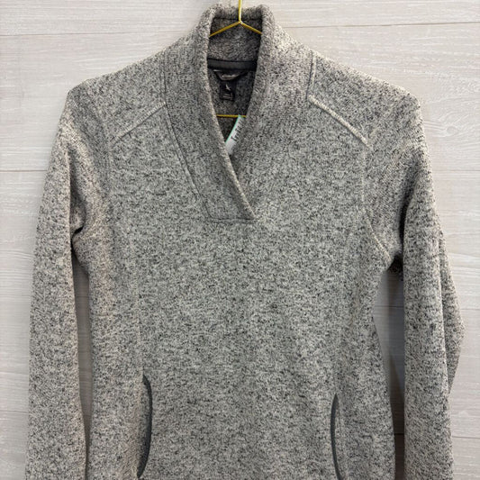 Eddie Bauer White/ Grey Knit Long Sleeve Pullover Small