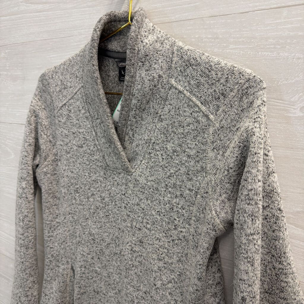 Eddie Bauer White/ Grey Knit Long Sleeve Pullover Small