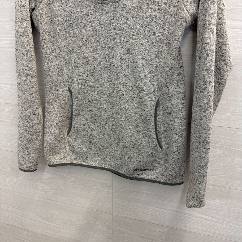 Eddie Bauer White/ Grey Knit Long Sleeve Pullover Small