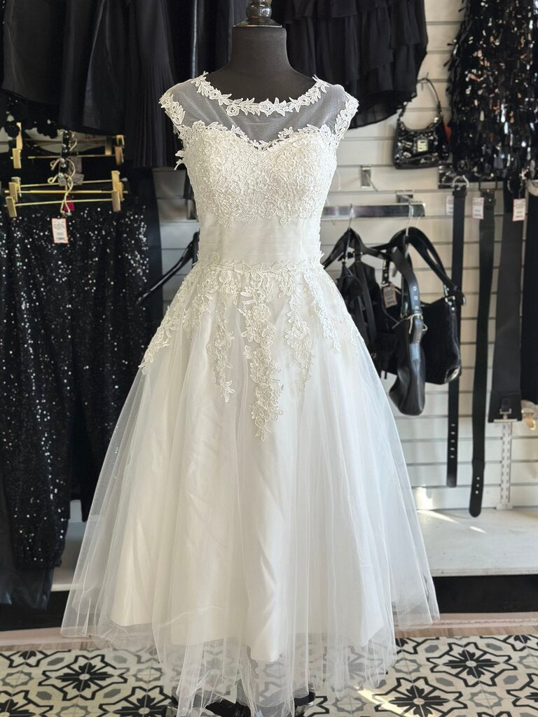 Lace Short Bridal Dress Small