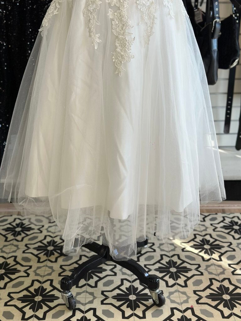 Lace Short Bridal Dress Small