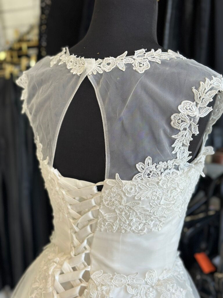 Lace Short Bridal Dress Small
