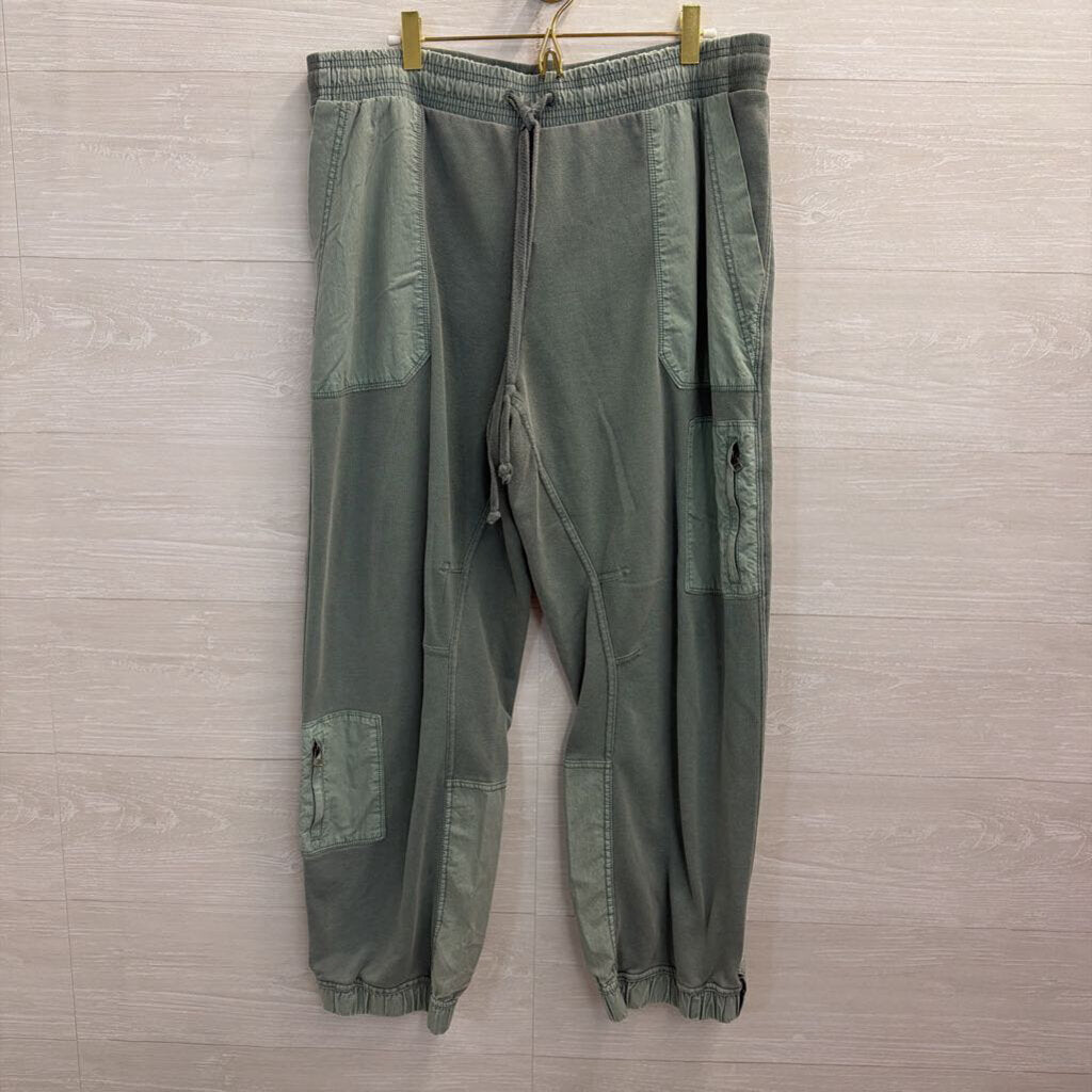 Daily Practice Green Pull On Jogger Pants Large