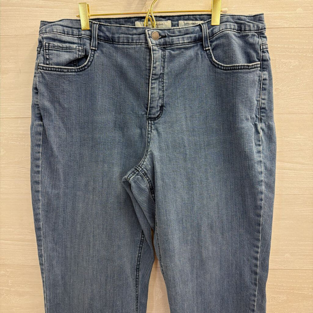 Jones New York Medium Wash Sutton Straight Jeans 18W