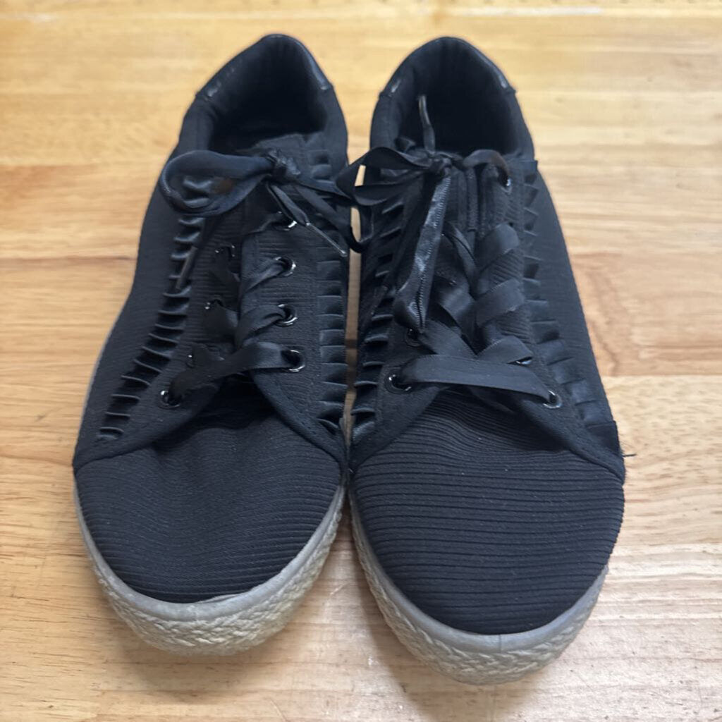 Soho Black Ruffle Detail Espadrille Sole Sneakers9