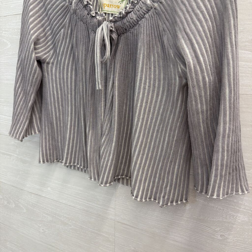 Sparrow Grey/ Cream Ribbed Tie Front Long Sleeve Top Large