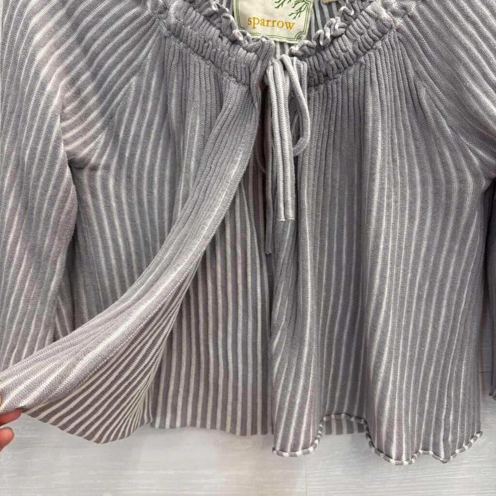 Sparrow Grey/ Cream Ribbed Tie Front Long Sleeve Top Large