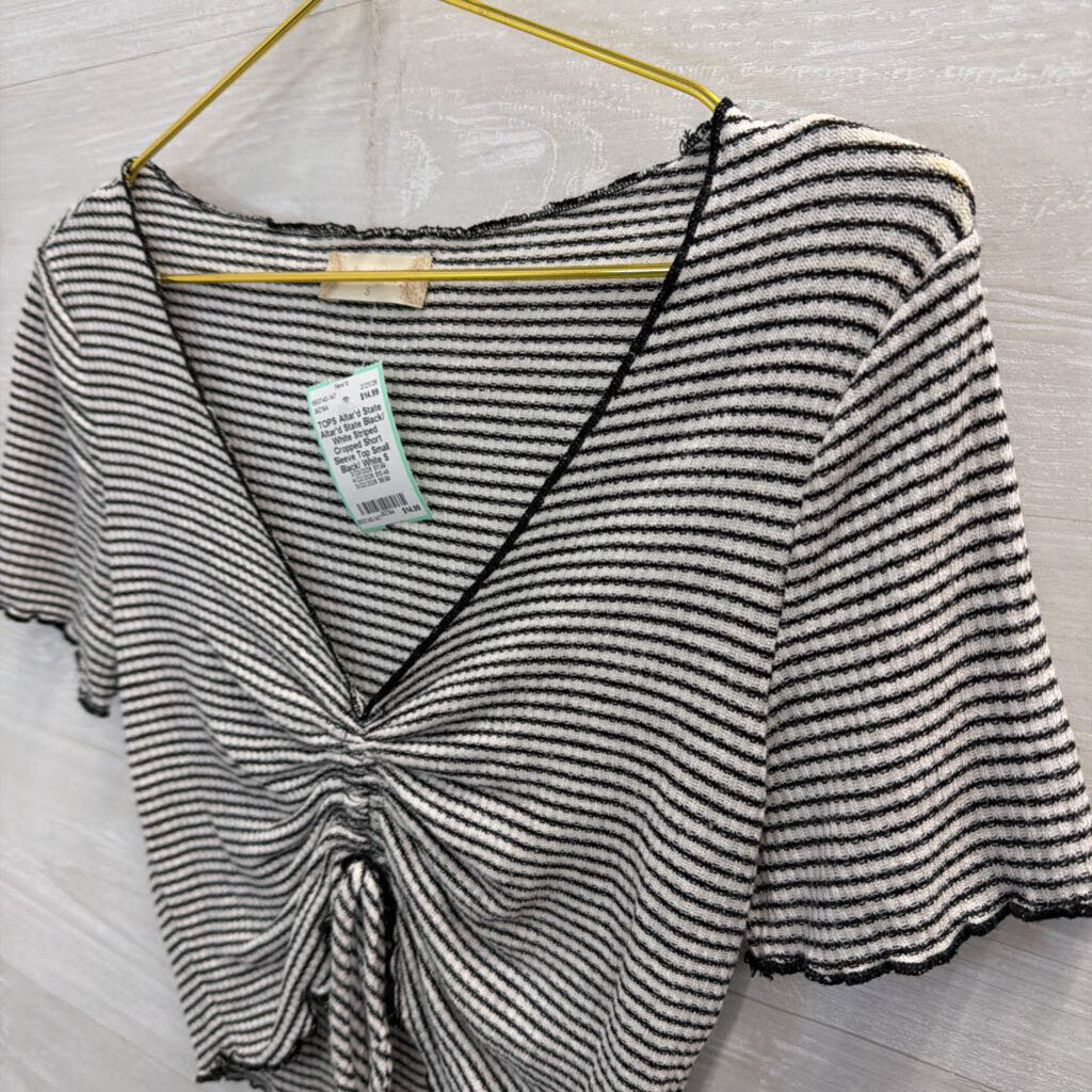 Altar'd State Black/ White Striped Cropped Short Sleeve Top Small