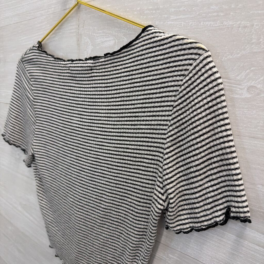 Altar'd State Black/ White Striped Cropped Short Sleeve Top Small