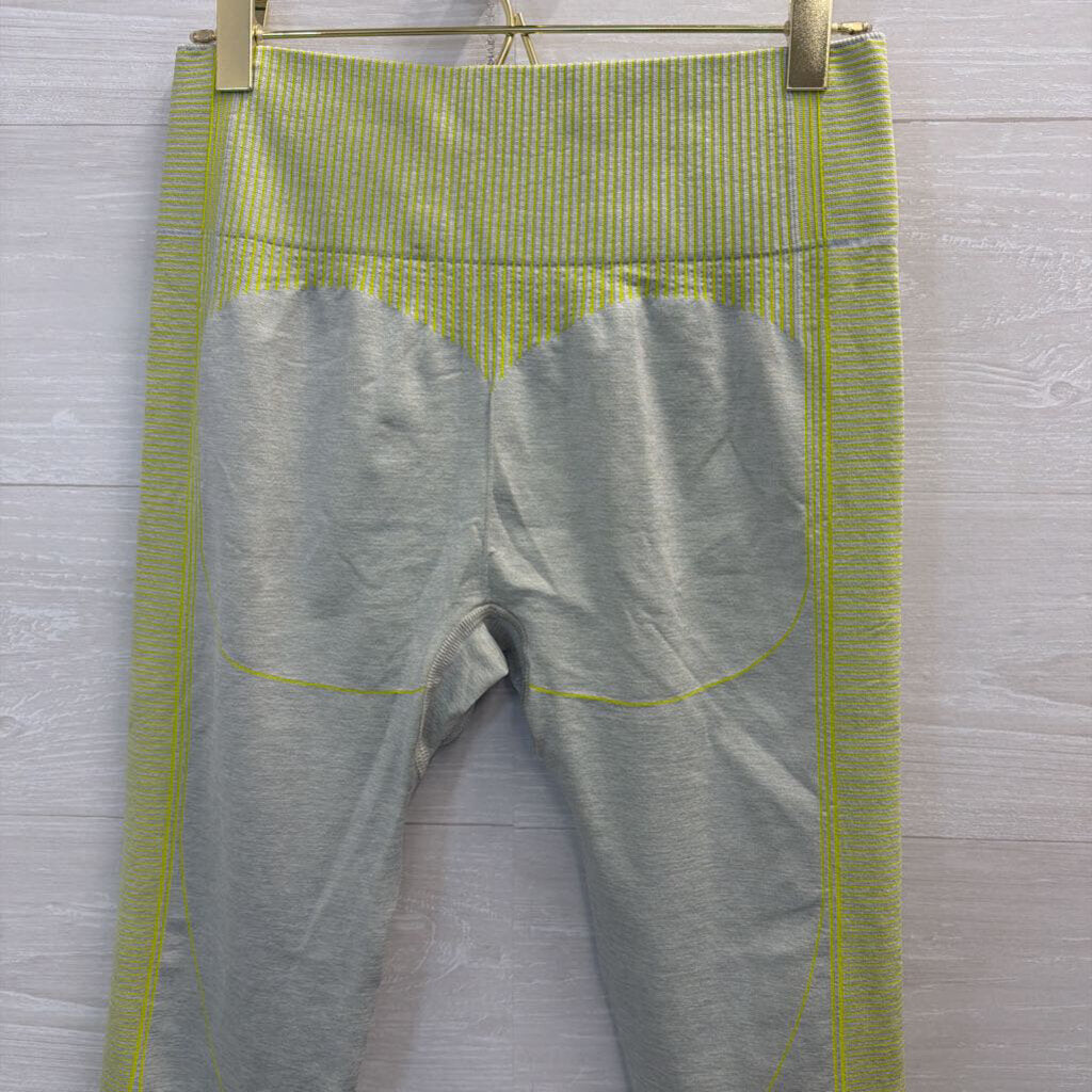 Gym Shark Grey/ Lime Green Cropped Leggings Large