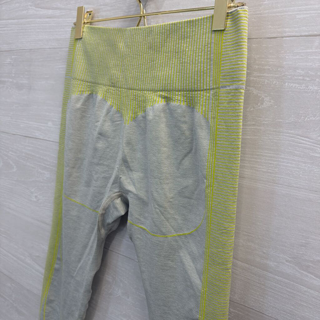 Gym Shark Grey/ Lime Green Cropped Leggings Large