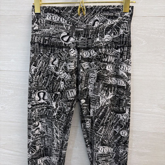 Lululemon Black/ White Print Cropped Leggings 4