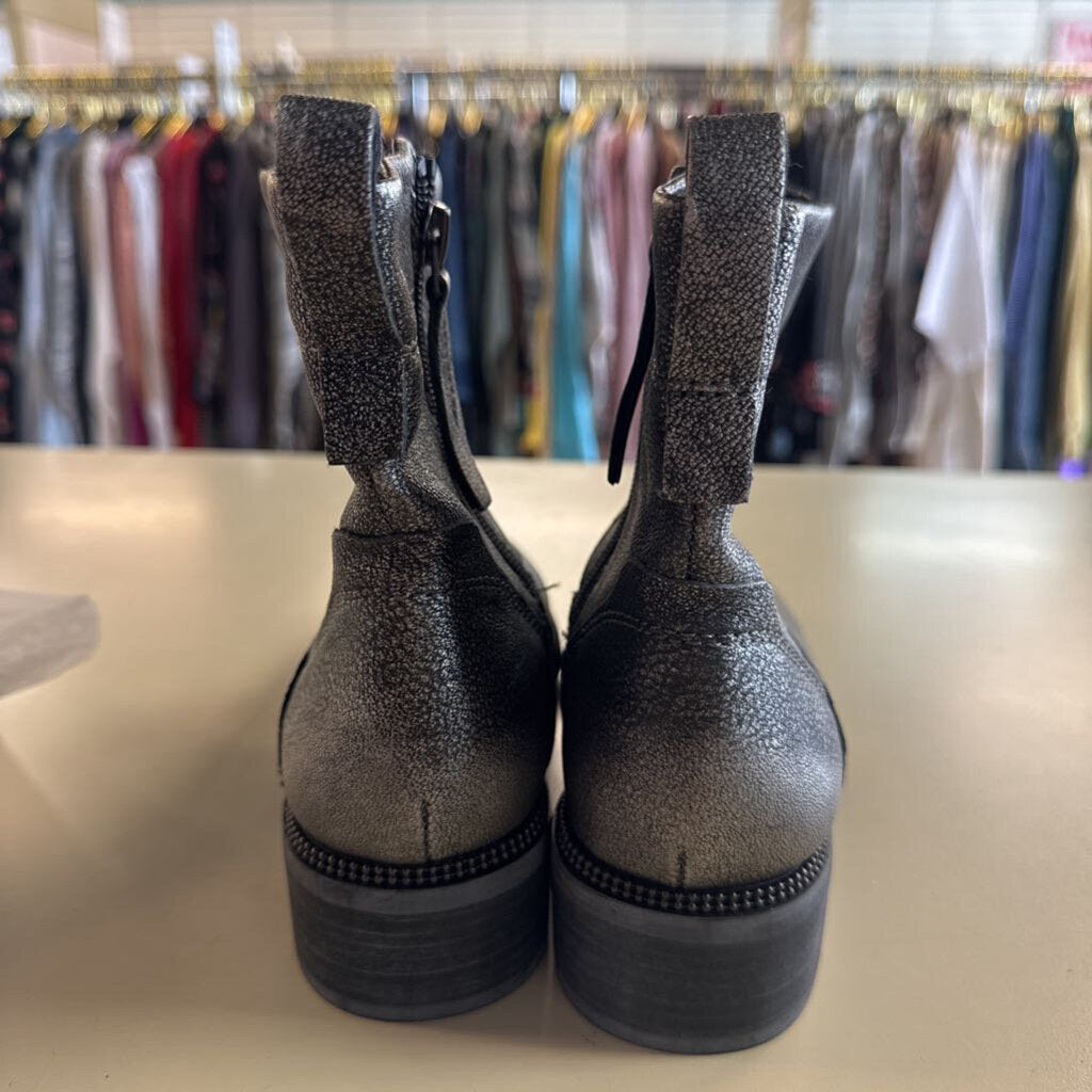 Franco Sarto Metallic Silver Leather Ankle Boots 7