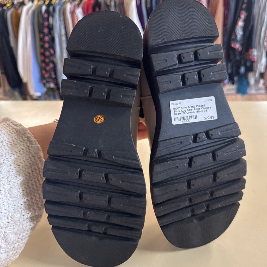 Cream/ Black Lug Sole Ankle Chelsea Boots 39