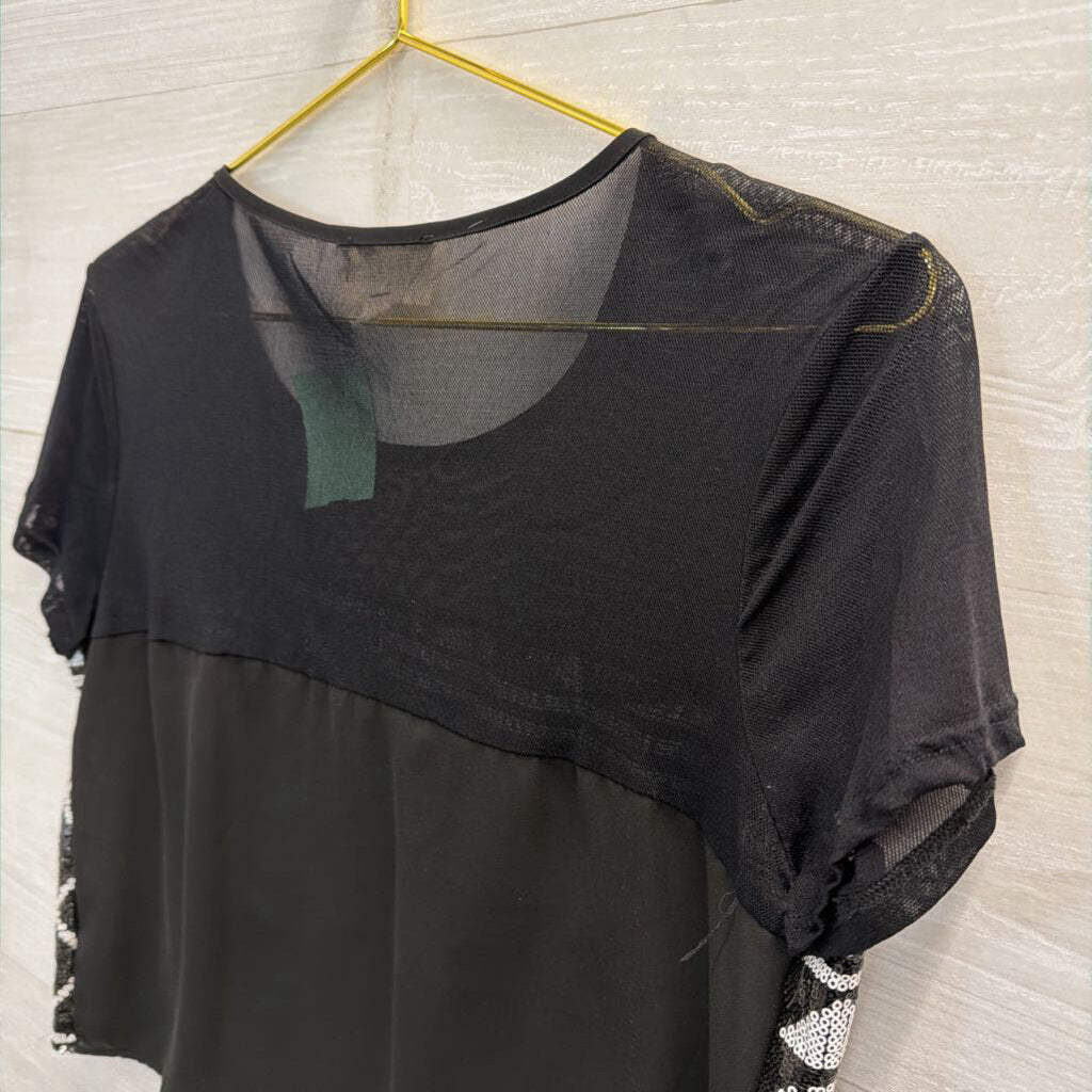 LA Hearts Black/ White Sequin Print Cropped Short Sleeve Top Large