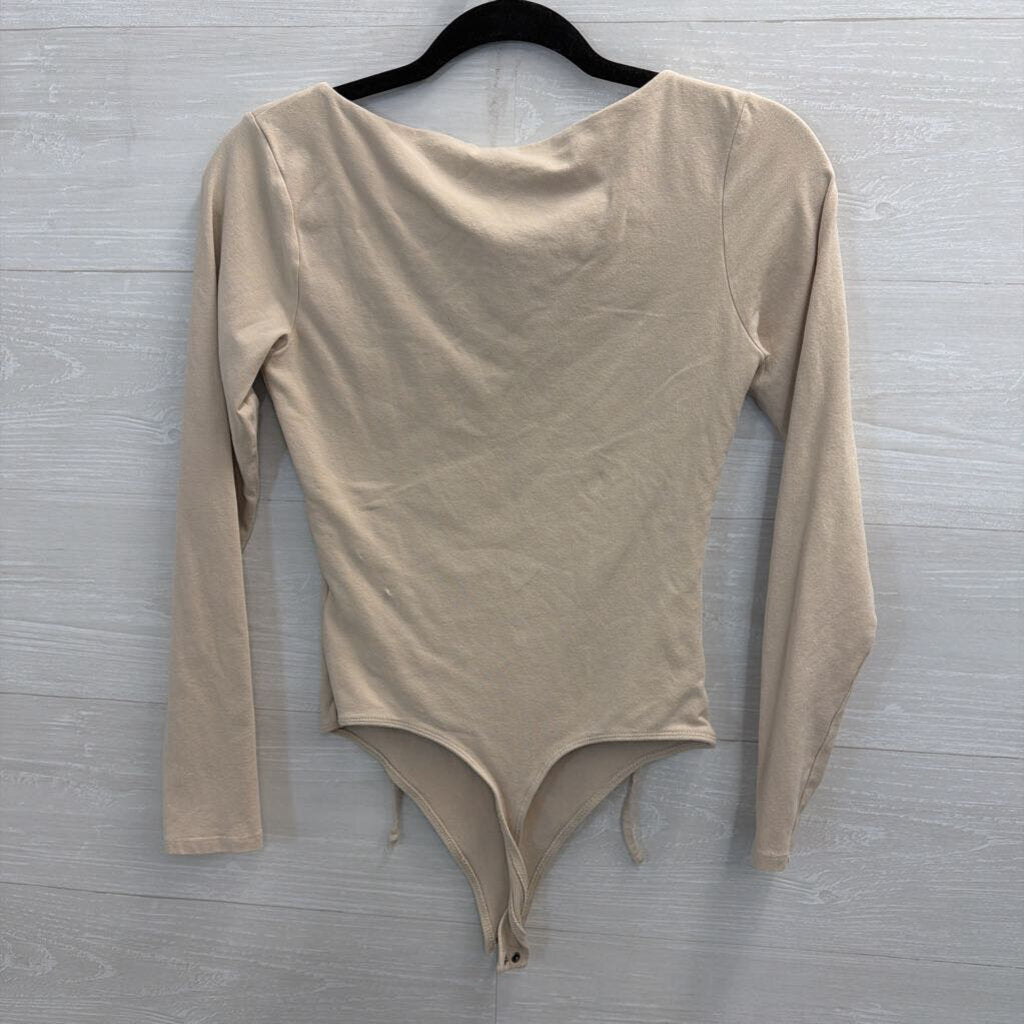 Abercrombie and Fitch Beige Long Sleeve Bodysuit Small