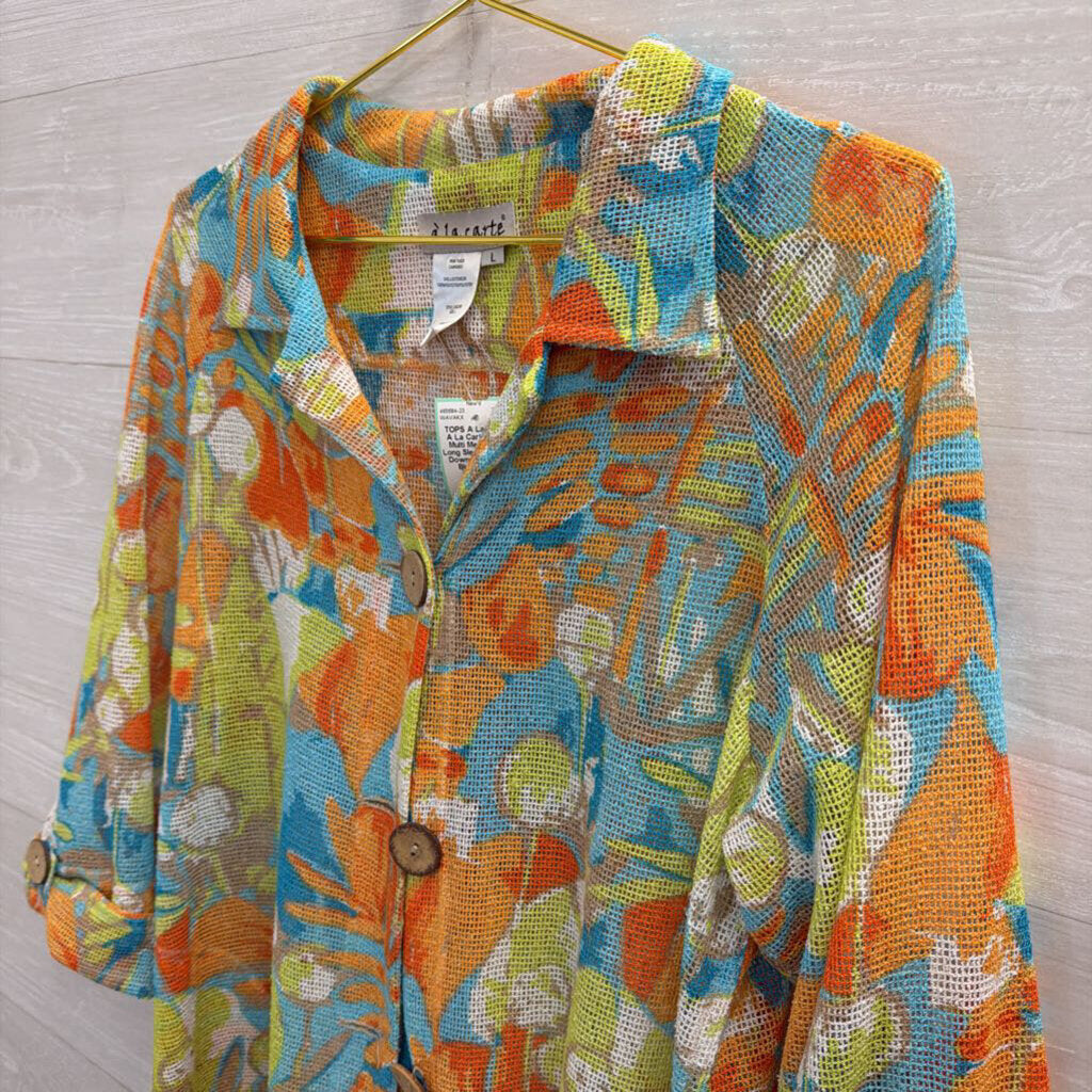 A La Carte Blue/ Multi Mesh Print Long Sleeve Button Down Top Large