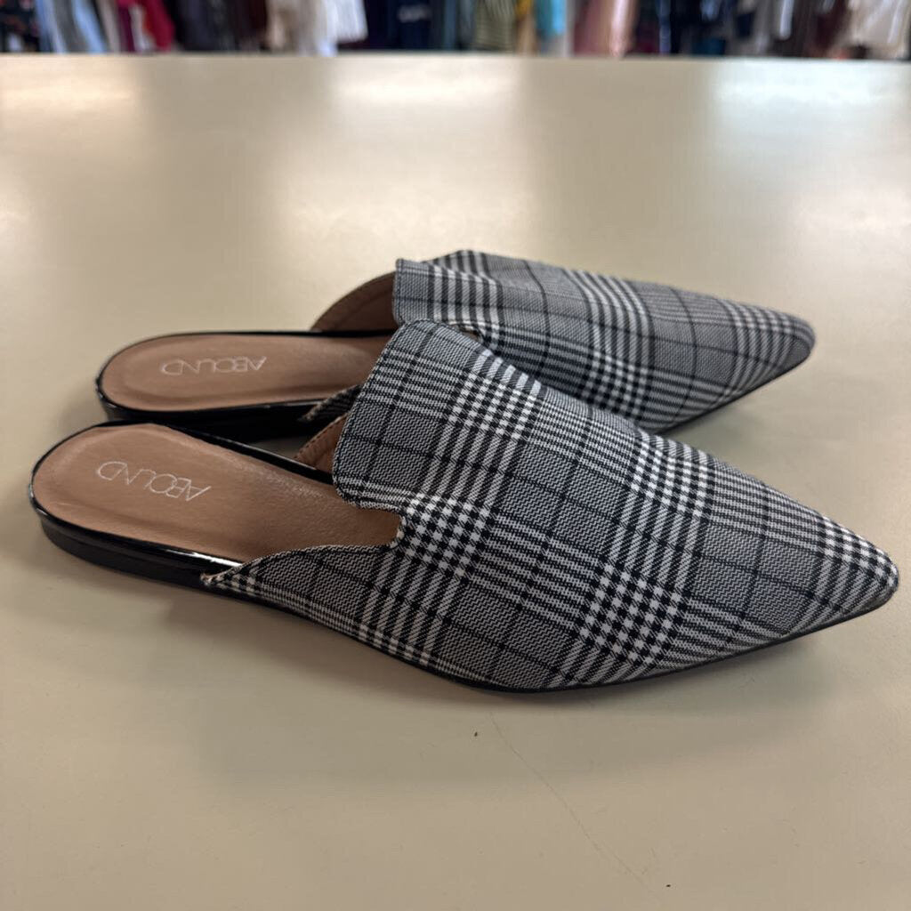 Abound Black/ White Plaid Point Toe Slip On Mules 8