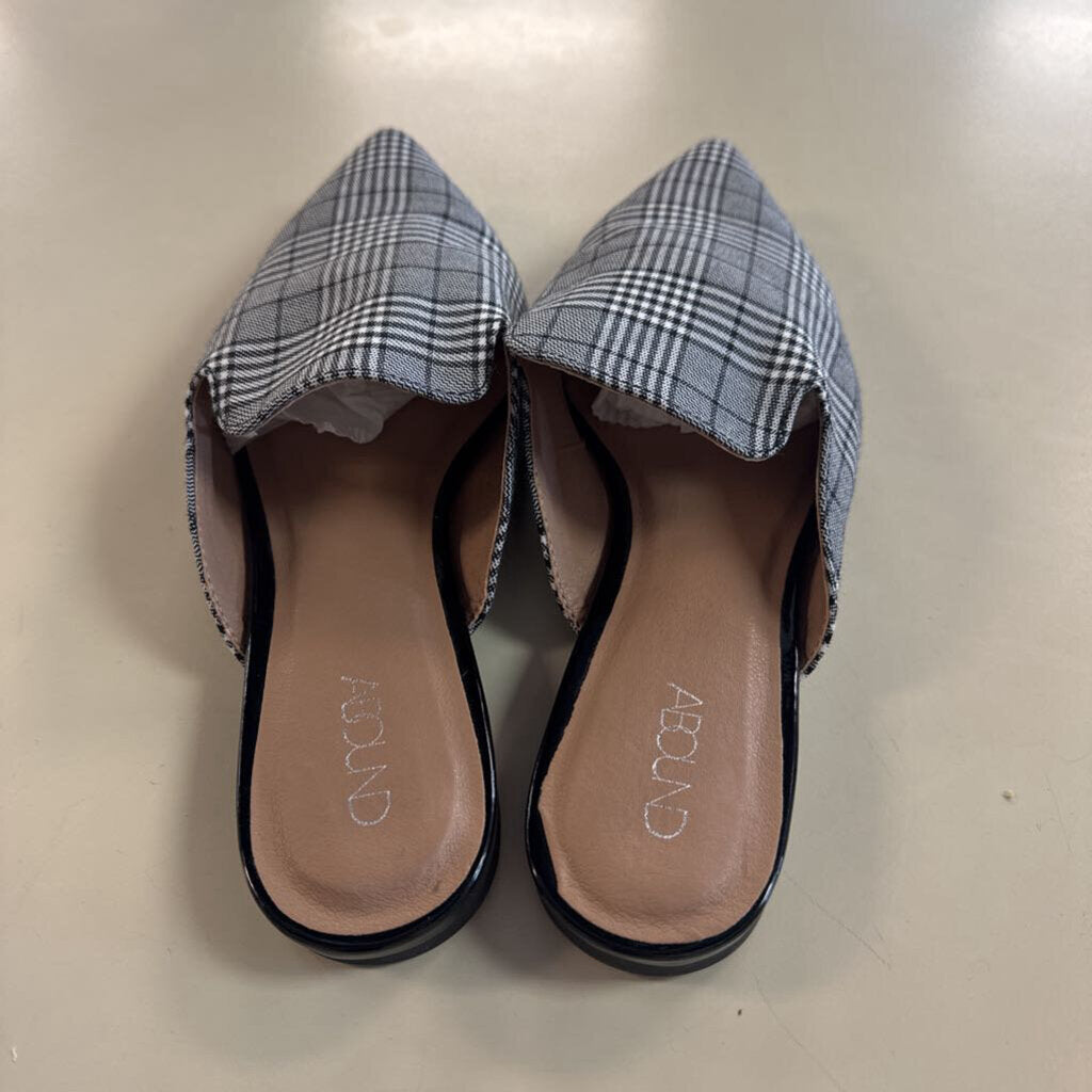 Abound Black/ White Plaid Point Toe Slip On Mules 8