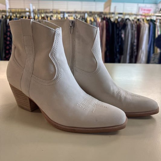 Dolce Vita Cream Silma Ankle Western Boots 8