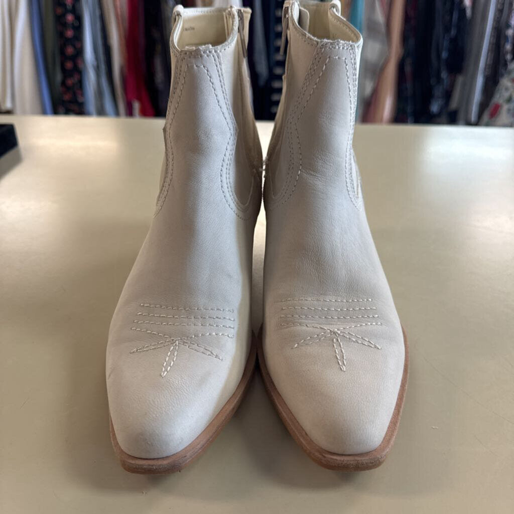 Dolce Vita Cream Silma Ankle Western Boots 8