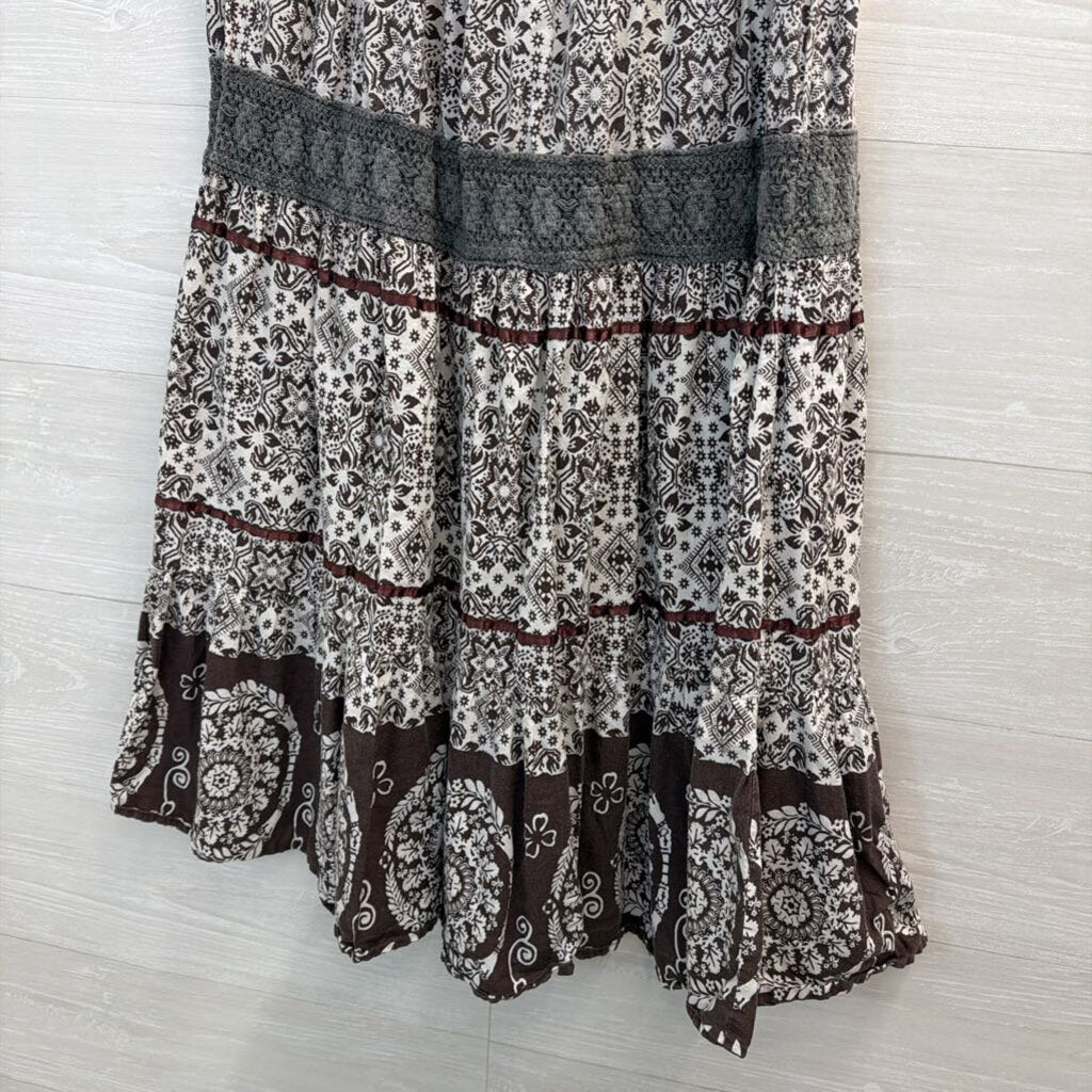 She's Cool White/ Grey Print Maxi Skirt 1X