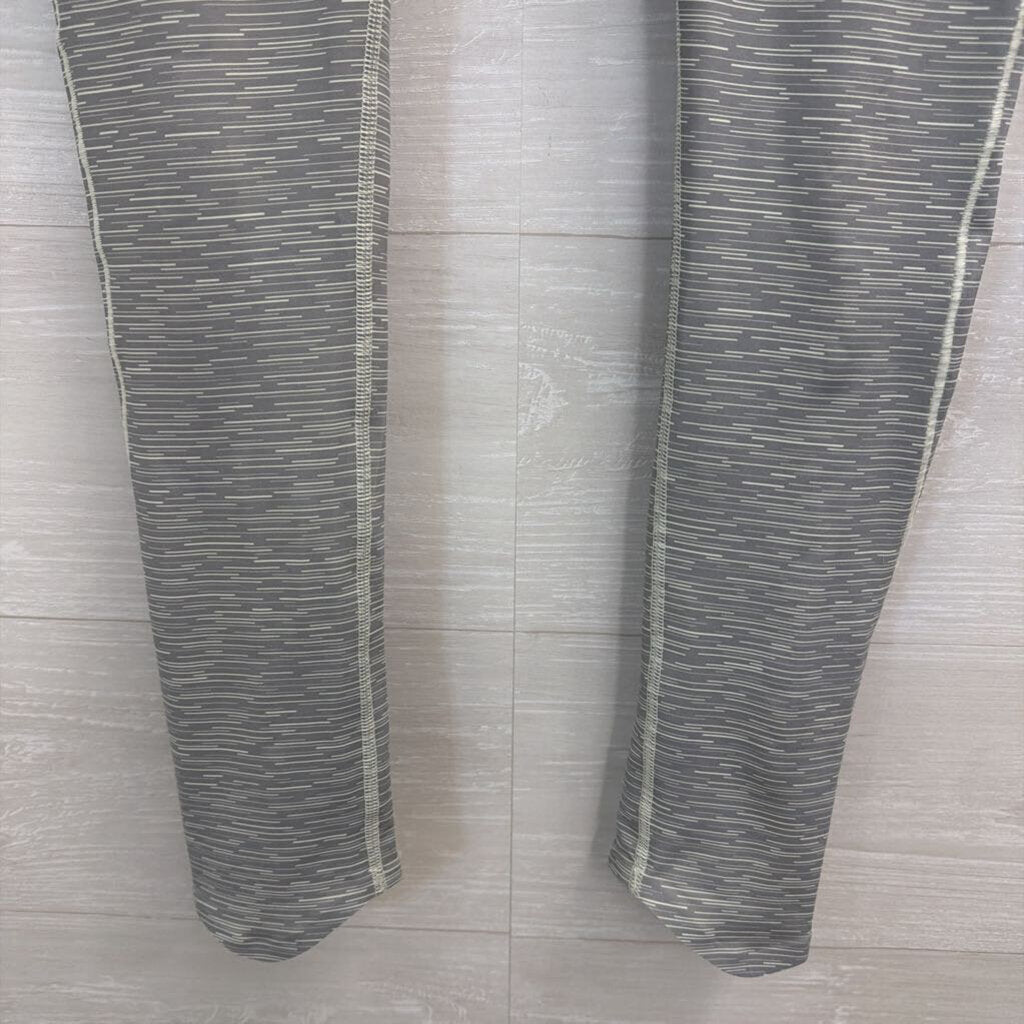 Gym Shark Grey Stripe Print Leggings Small