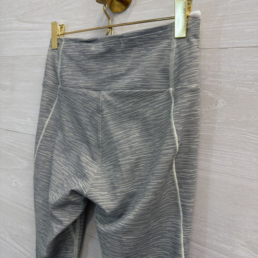 Gym Shark Grey Stripe Print Leggings Small