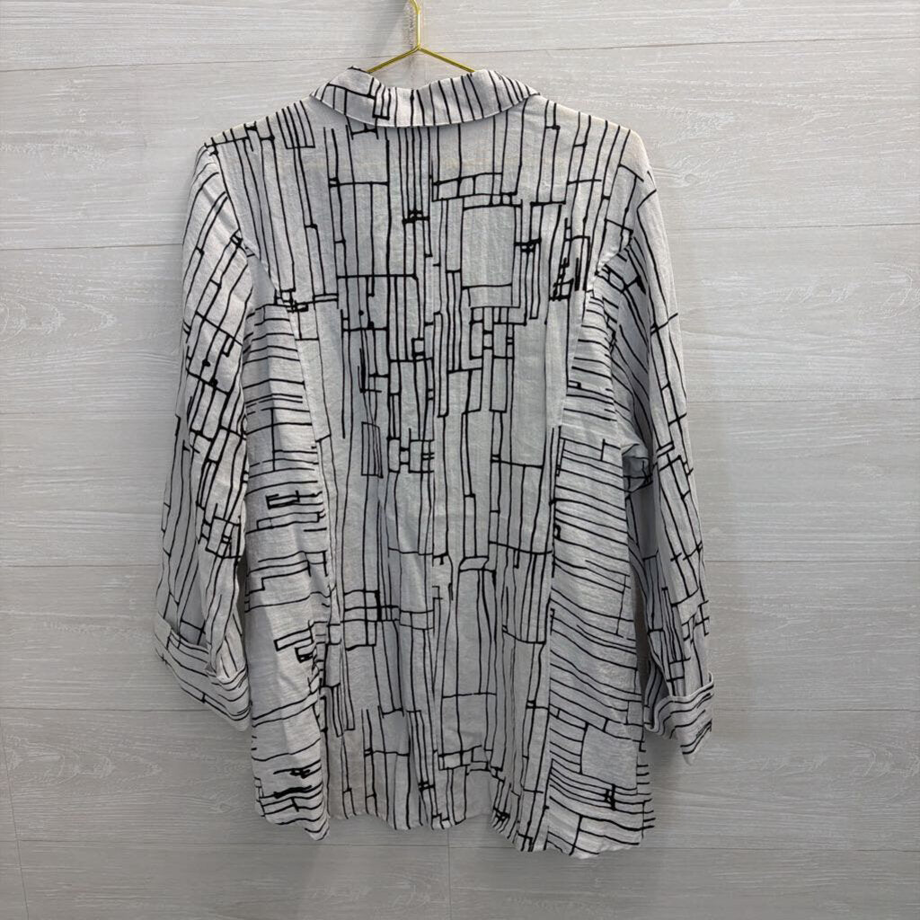 Habitat White/ Black Print Long Sleeve Button Down Top Extra Large