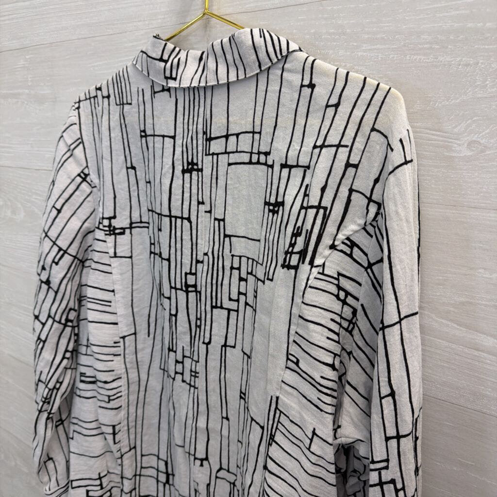 Habitat White/ Black Print Long Sleeve Button Down Top Extra Large