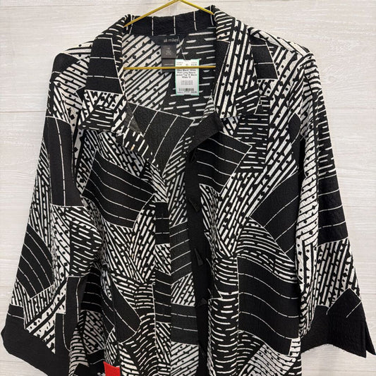 Ali Miles Black/ White Print Long Sleeve Jacket Top 1X