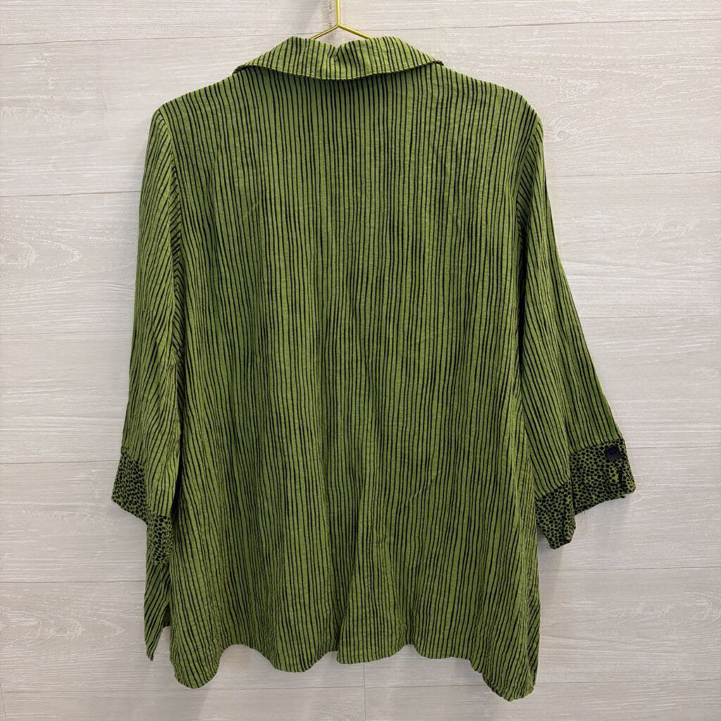 Ali Miles Green/ Black Print Long Sleeve Jacket Top 1X