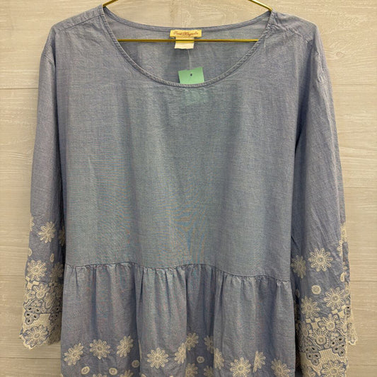 Sweet Magnolia Blue/ White Embroidered Flower Long Sleeve Tunic Top Large