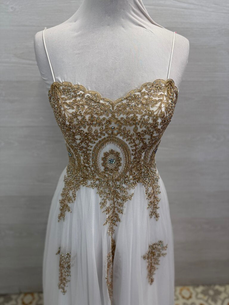 Say Yes White/ Gold Lace Top Tulle Skirt Long Formal Dress 7/8