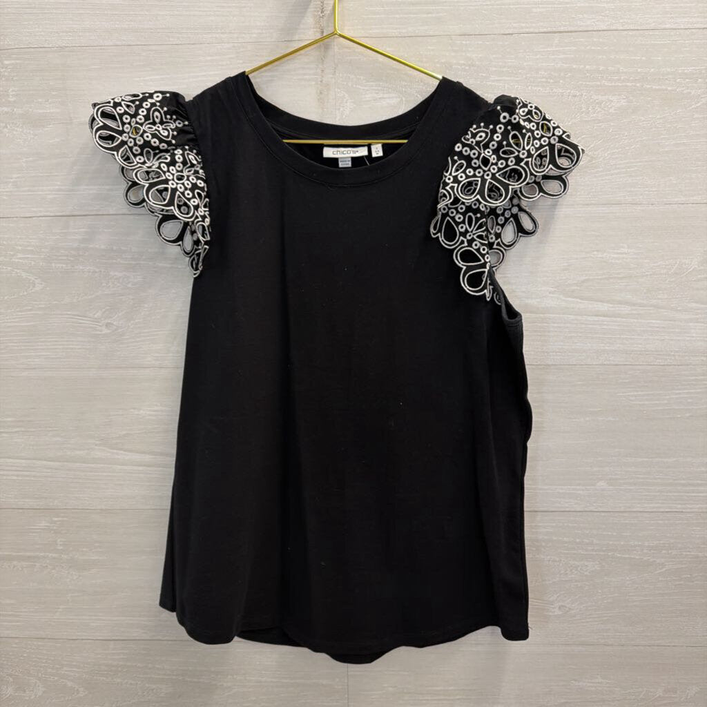 Chicos Black/ White Eyelet Short Sleeve Top Medium