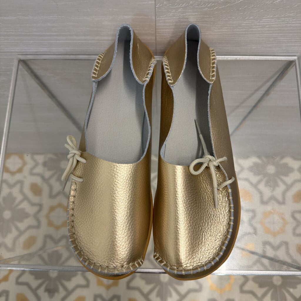 Gold Leather Slipper Loafers 39