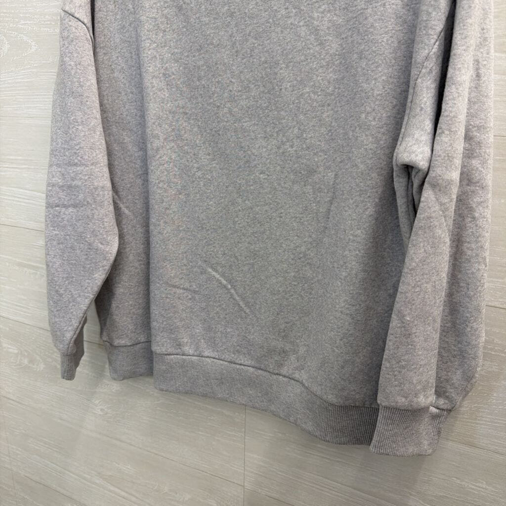 American Eagle Grey/ Multi Stripe Detail Crewneck Pullover Medium