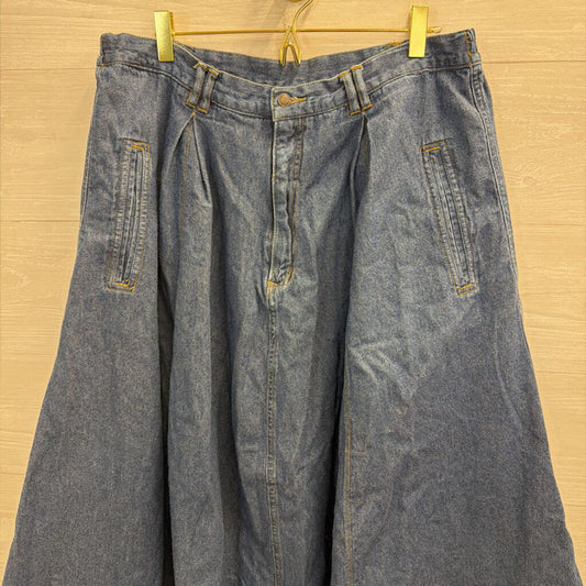 Vintage Gloria Vanderbilt Blue Denim Pleated Midi Skirt 20W