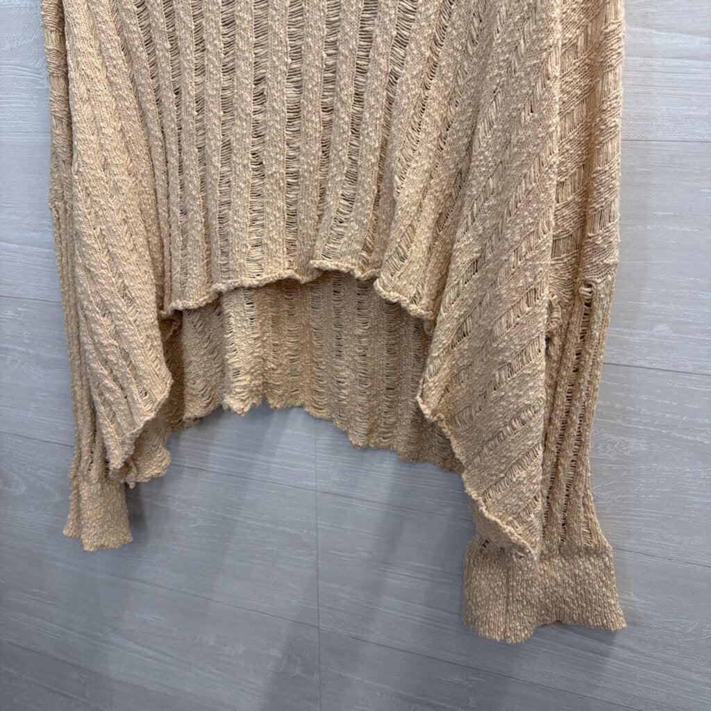 Oli and Hali Beige Open Knit Slouchy V Neck Top Small