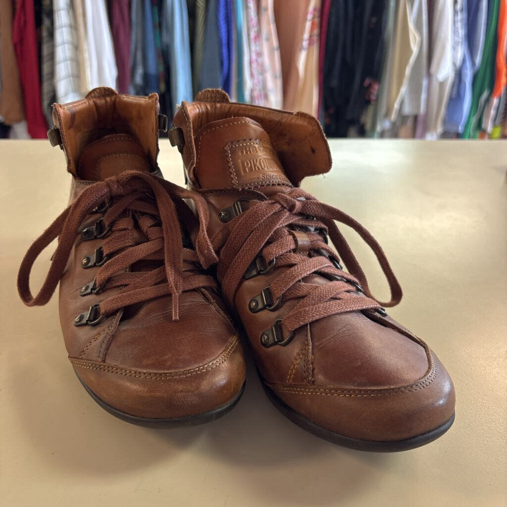 Pikolinos Brown Leather Vigo Lace Up Ankle Boots 39