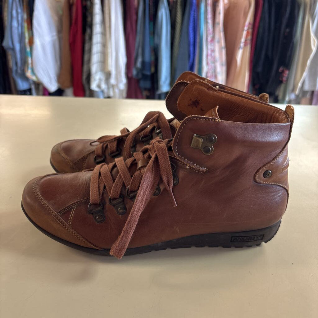 Pikolinos Brown Leather Vigo Lace Up Ankle Boots 39