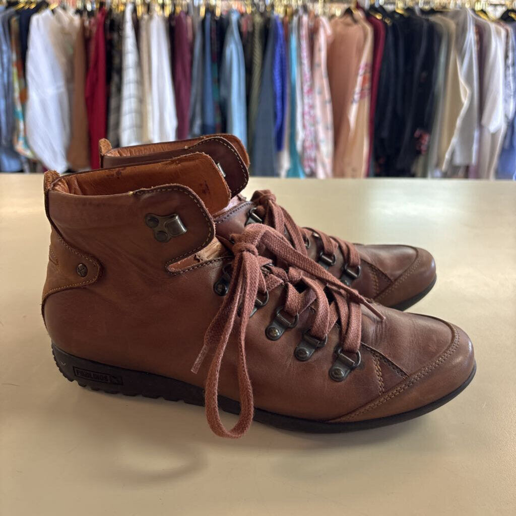 Pikolinos Brown Leather Vigo Lace Up Ankle Boots 39