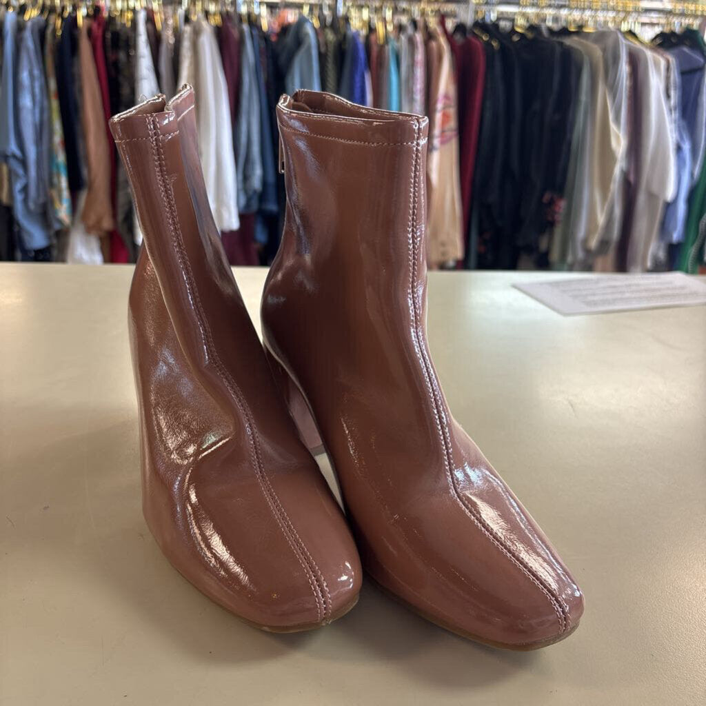 Delicious Brown Patent Leather Ankle Boots 6