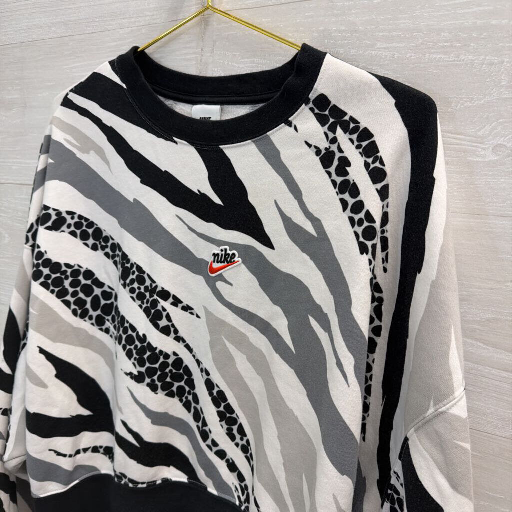 Nike White/ Black Zebra Print Pullover Small