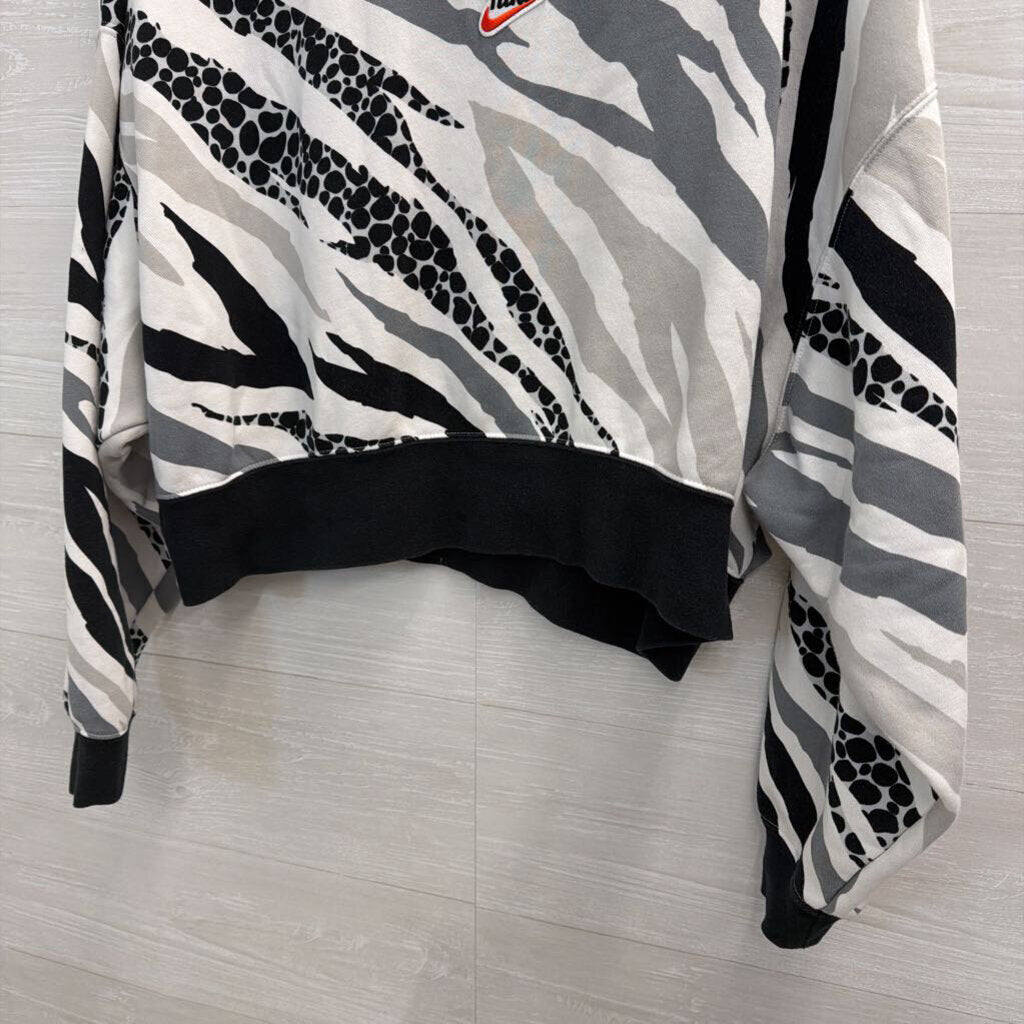 Nike White/ Black Zebra Print Pullover Small