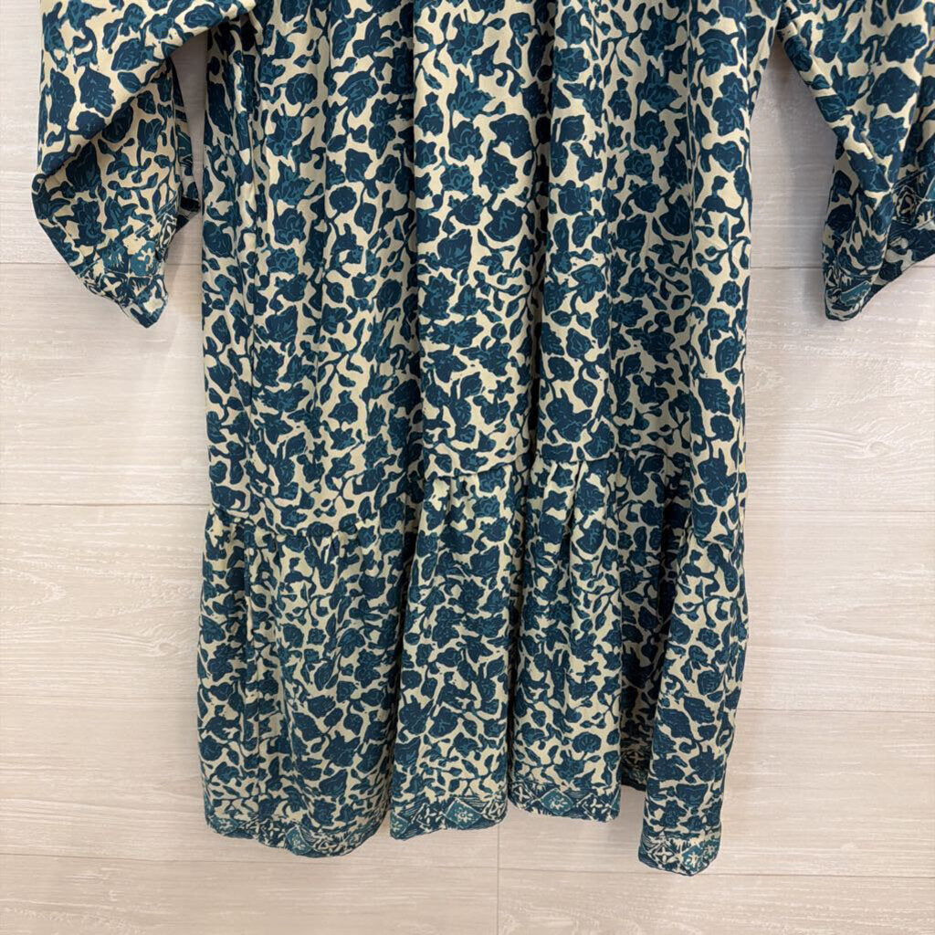 Natalie Martin Blue/ White Print Long Sleeve Dress Small