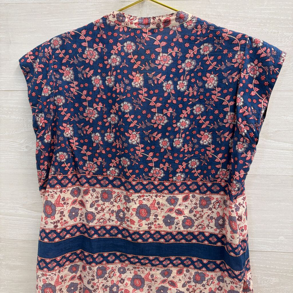 Matta Blue/ Pink Print Short Sleeve Top Medium